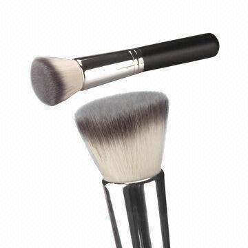 Vonira Beauty Makeup Brush with Wooden Handle, AL Ferrule and 3 Tones Synthetic Hair, OEM/ODM Orders Welcomed