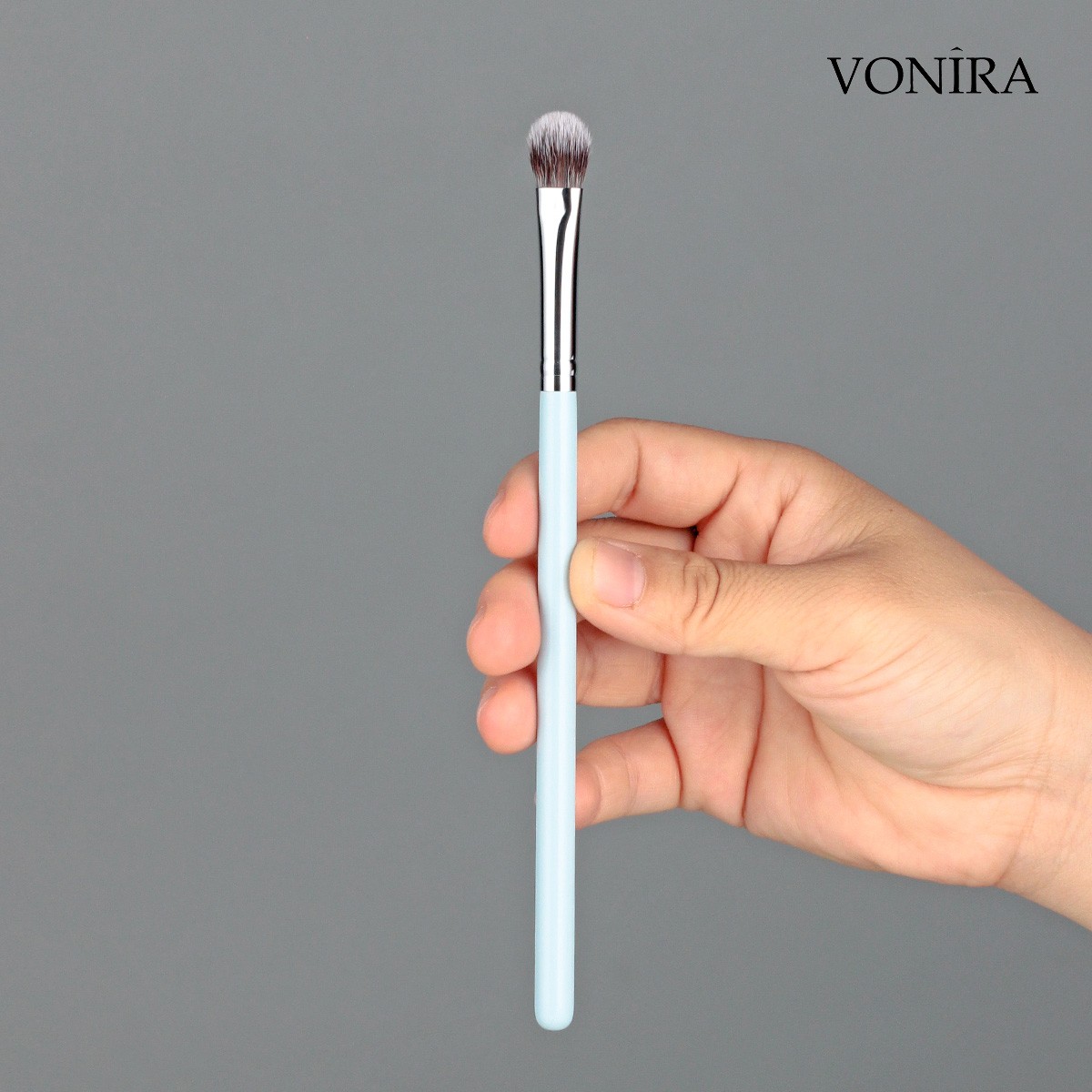 Vonira Beauty Manufacturer Custom Full Complete Eye Makeup Brushes Set Private Label With Silver Copper Ferrule Green Wooden Handles