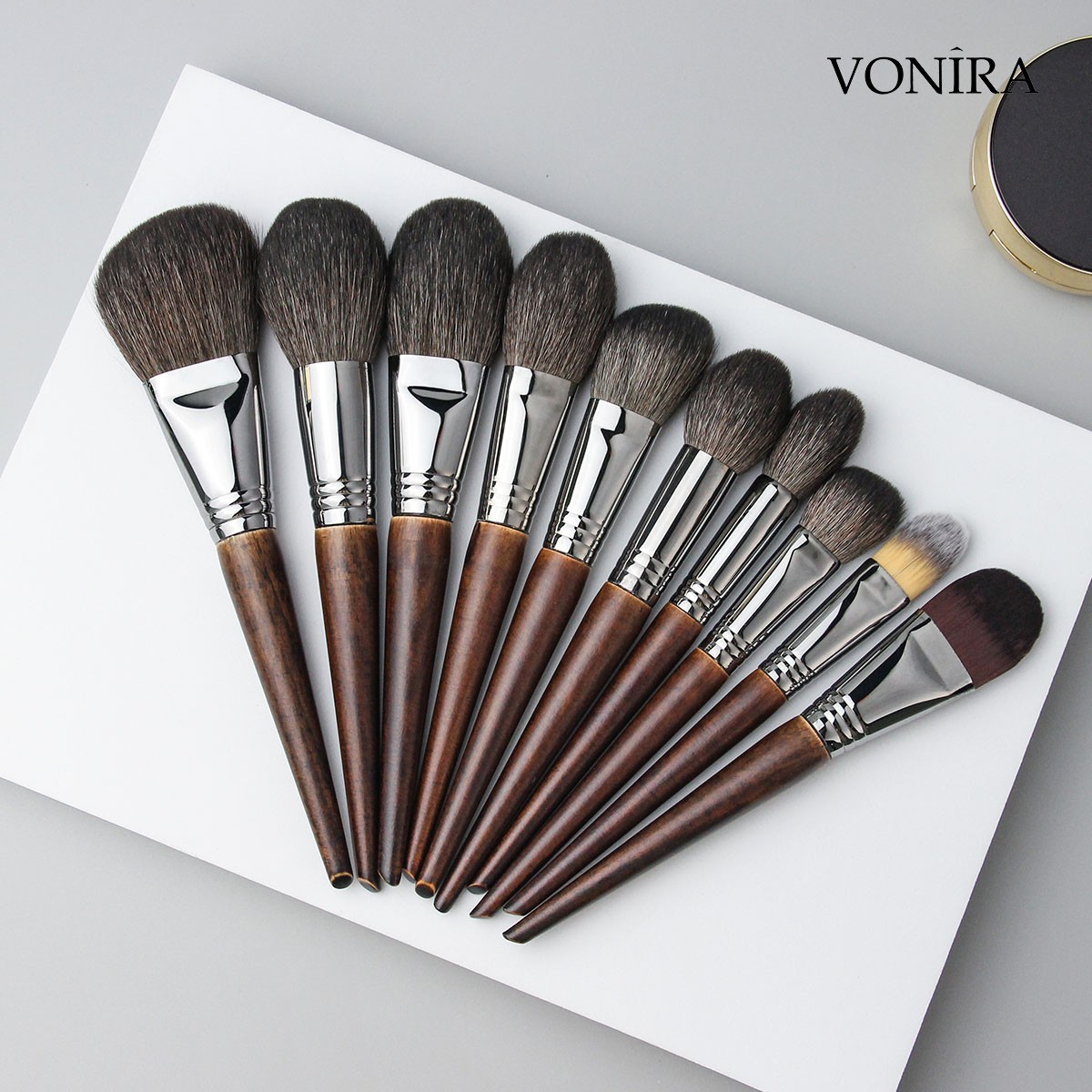 Vonra Beauty Best Makeup Artist 28 Pieces Professional Makeup Brush Set Premium Natural Synthetic Mixed Make up Brushes Kit