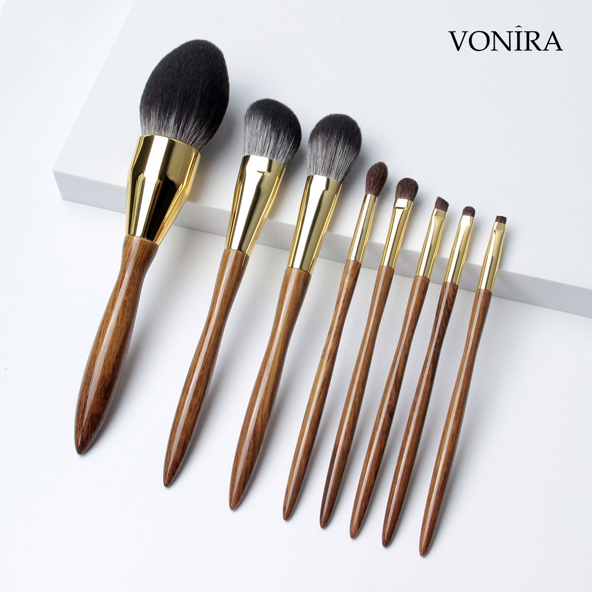 Vonira Beauty Luxury 8 Pieces Make up Brushes Synthetic Vegan Professional Makeup Brush Set Private Label Brochas De Maquillage