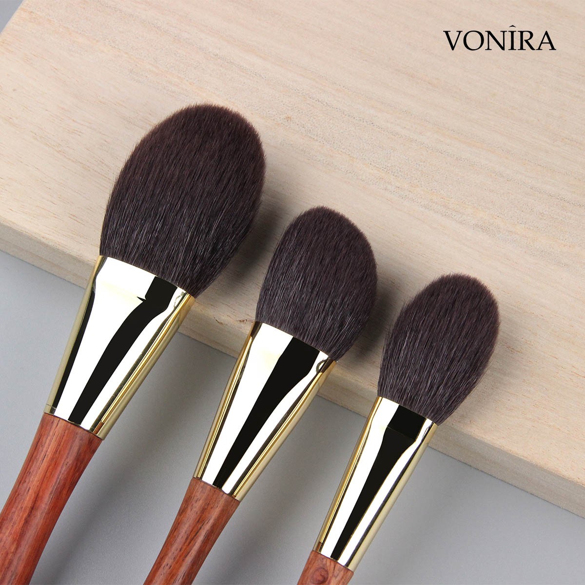 Vonira Beauty Factory Custom Private Label OEM High Quality 14pcs Makeup Brushes Set With 24K Gold Copper Ebony Handle