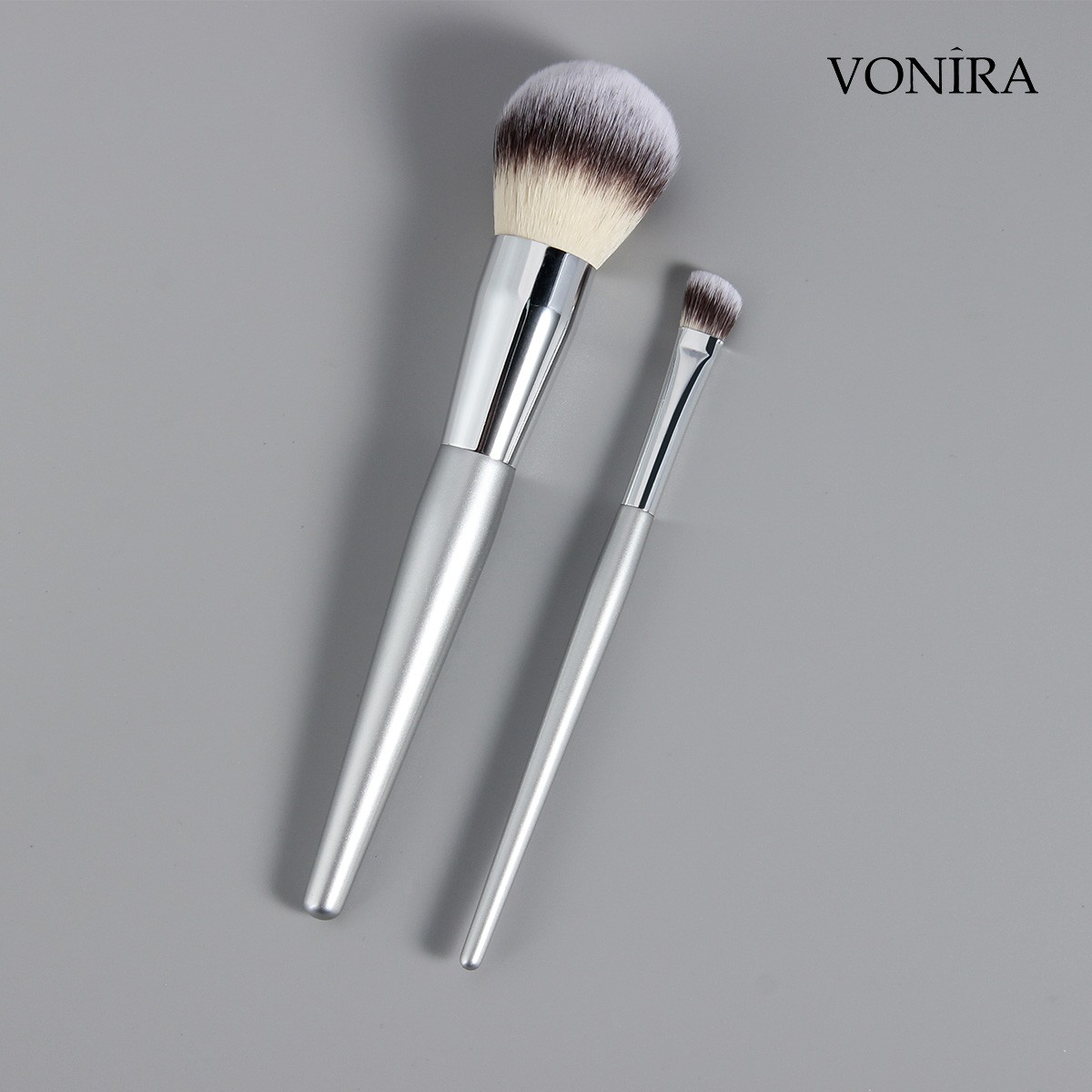 Vonira Free Custom Samples Brochas De Maquillaje Cosmetics Foundation Professional Make up Brushes Silver Color Birch Wooden Handle Makeup Brush Set