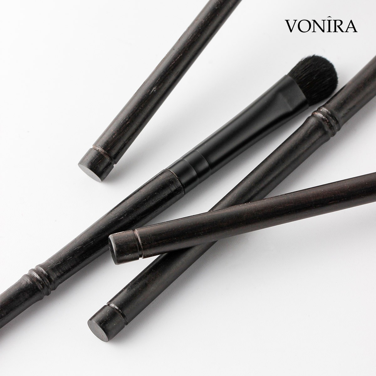 Vonira Beauty Luxurious Handcrafted Natural Goat Pony Hair Eboony Wood Matte Black Brass Ferrule Makeup Eye Brushes Set