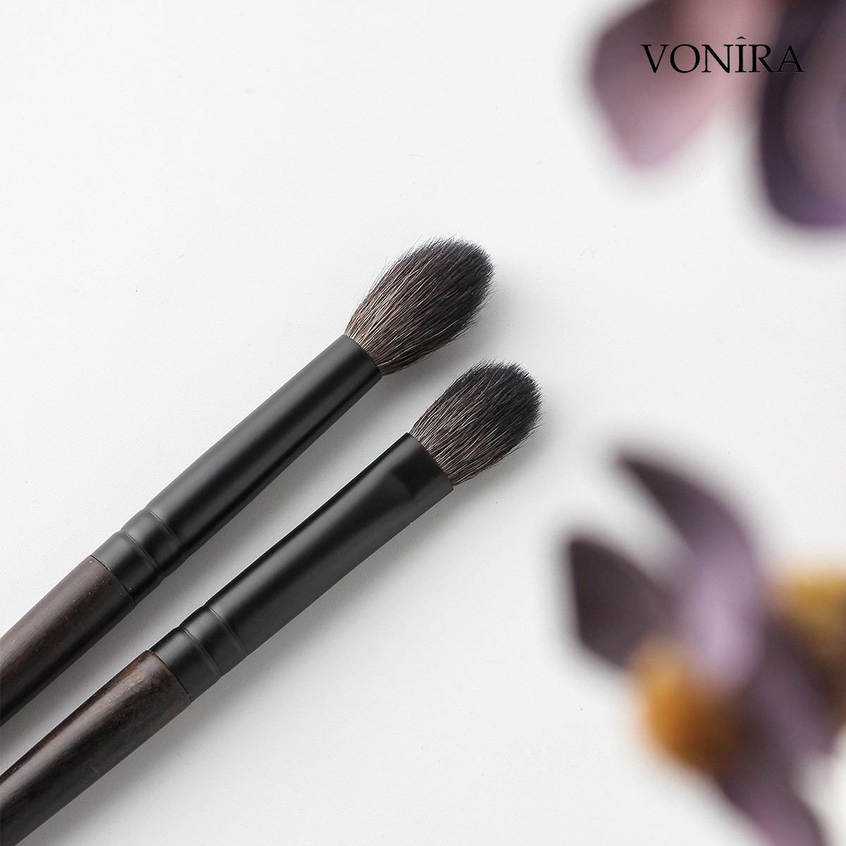 Vonira Beauty Luxurious Handcrafted Natural Goat Pony Hair Eboony Wood Matte Black Brass Ferrule Makeup Eye Brushes Set