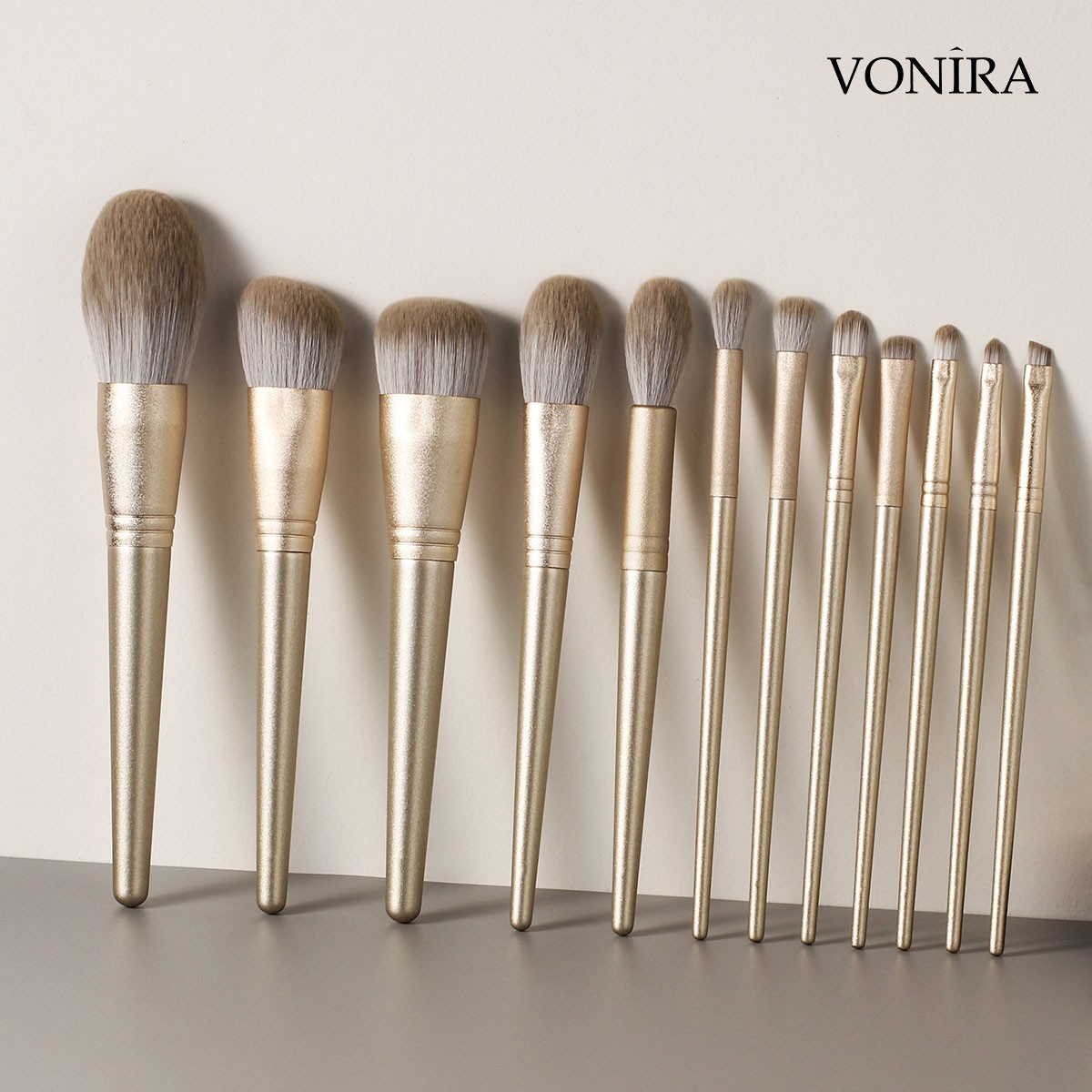 Speical Festival Holdiay 12 Pieces Champagne Gold Essential Makeup Brush Set