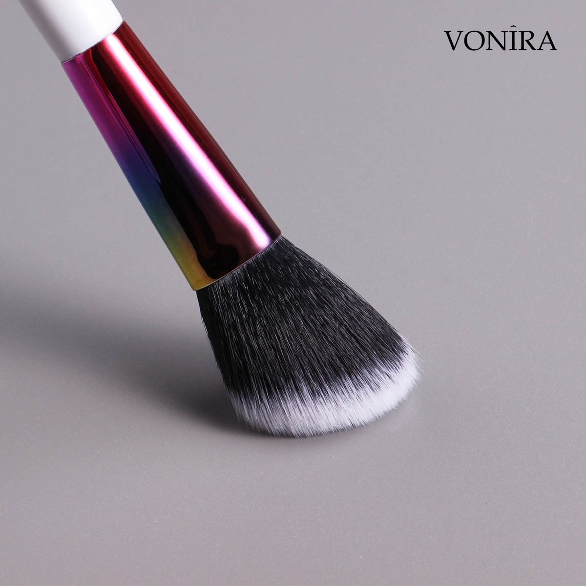 Vonira Beauty Essential 11 Pieces Holographic Makeup Brush Set Cruelty-Free 100% Vegan Bristles