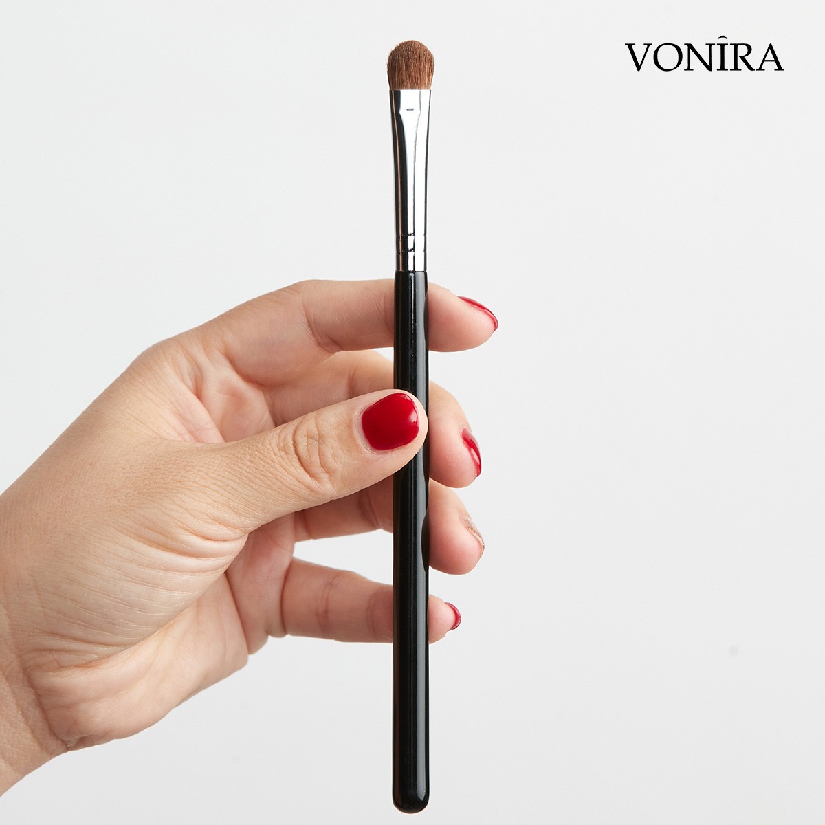 Vonira Beauty Factory Small Pony Hair Eye Shadow Brush With Silver Copper Ferrule Custom Private Label Service - Image 1