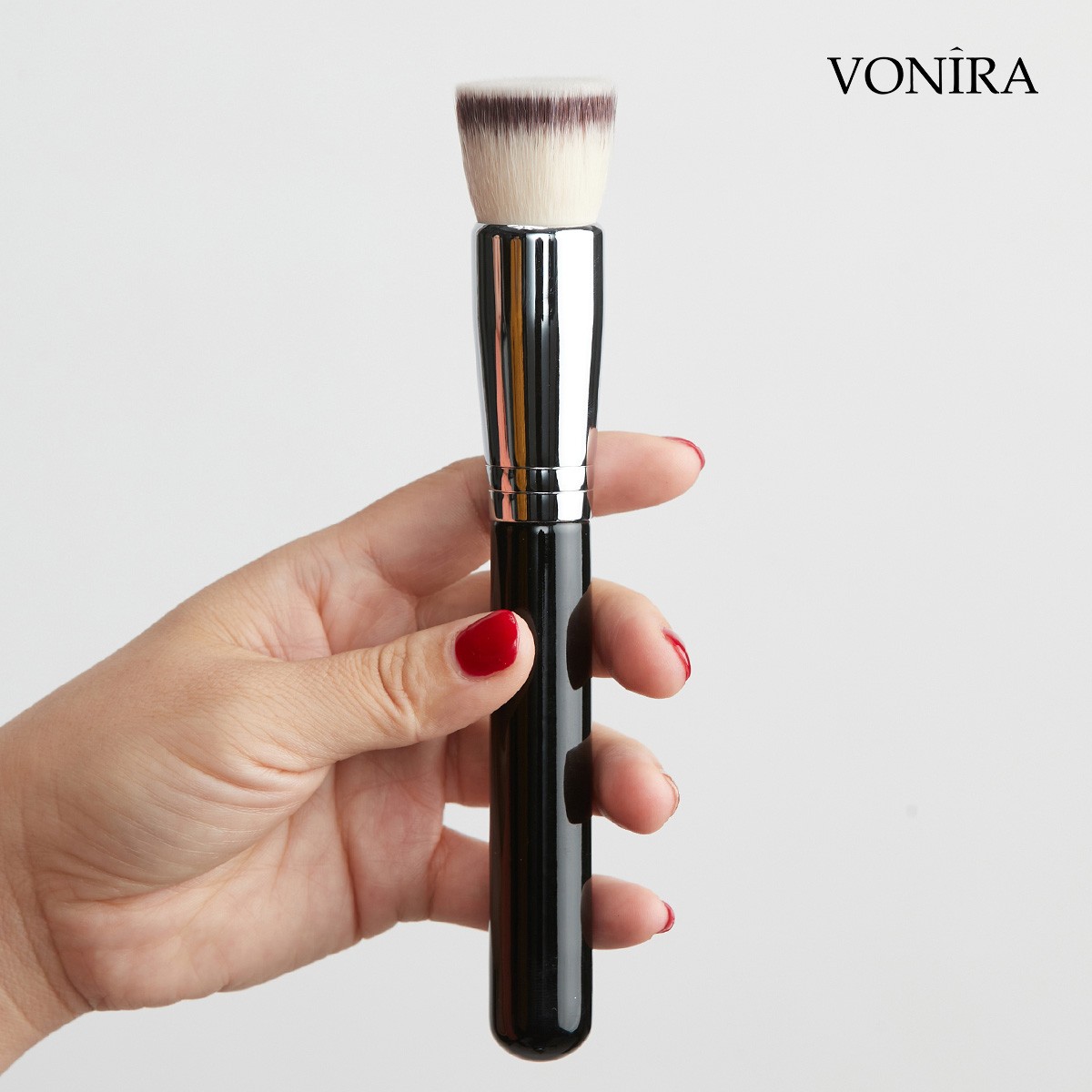 Vonira Beauty Flat Foundation Bronzer Buffing Brush With Silver Copper Ferrule Black Handle Custom Private Label Service - Image 5