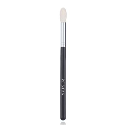 Vonira Beauty Lagre Eye Tapered Blending Brush Highlighter Brush With Silver Copper Ferrule Black Handle Custom Private Label Service