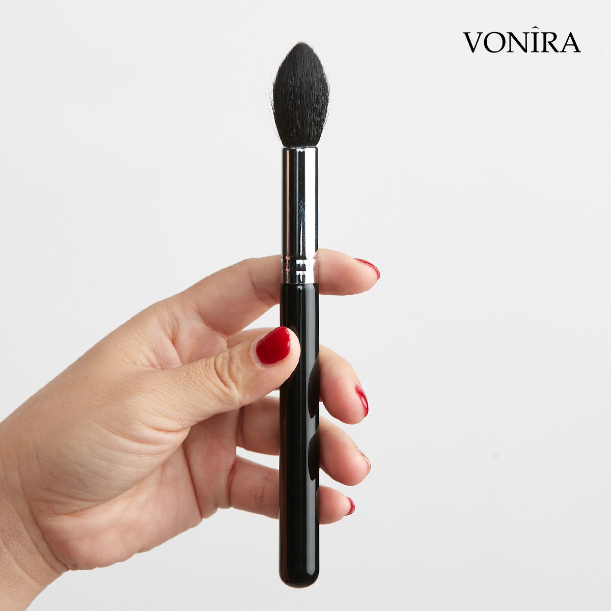 Vonira Beauty Pro Detail Powder Contour Brush With Silver Copper Ferrule Black Handle Custom Private Label Service