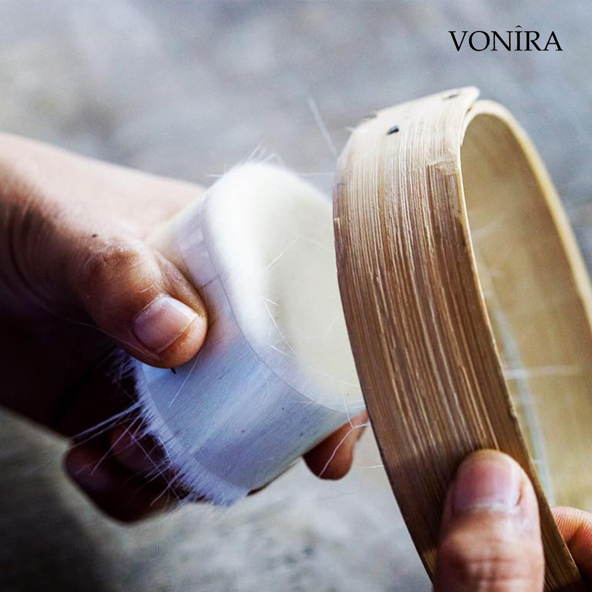 Vonira Beauty Factory Paddle Natural Black Goat Hair Powder Brush With Silver Copper Ferrule Black Handle Custom Private Label Service