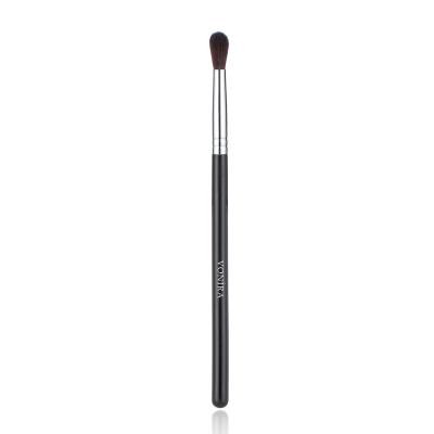 Vonira Beauty Fluffy Round Eye Shadow Blending Brush With Silver Copper Ferrule Black Handle Custom Private Label Service