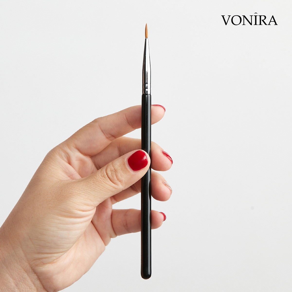 Vonira Makeup Extreme Detailing Liquid Liner Brush With Silver Copper Ferrule Black Handle Custom Private Label Service - Image 1