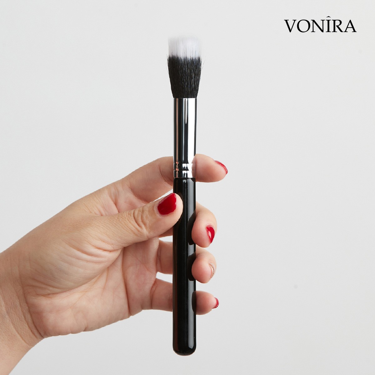 Vonira Beauty Small Duo Fibre Face Stippling Brush With Silver Copper Ferrule Black Handle Custom Private Label Service