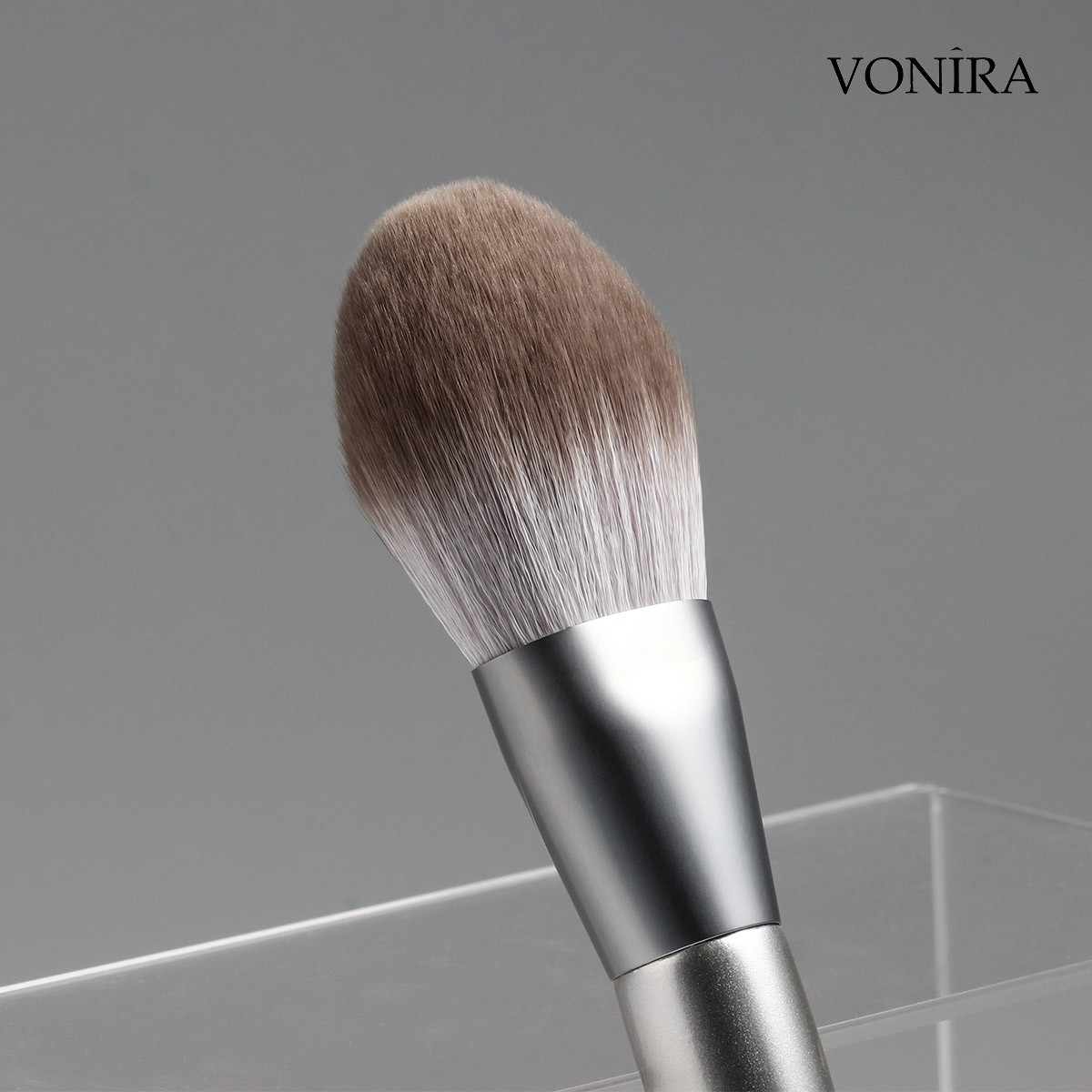 Vonira Custom Corn Fiber Makeup Brushes Set Private Label Make up Brushes 13Pcs New Arrival Silver Wooden Handle Professional Vegan Brushes