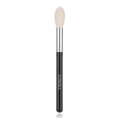 Vonira Beauty Wholesale White Goat Hair Small Fluffy Blending Makeup Face Powder Brush With Silver Copper Ferrule